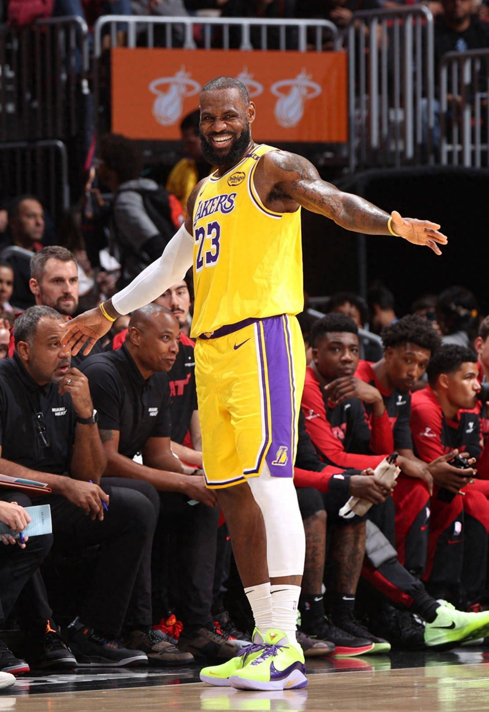 阿斯预测皇马战赫罗纳首发：4312阵型，吕迪格或复出（《阿斯》预测皇马对赫罗纳首发：或排4-3-1-2，吕迪格有望回归）