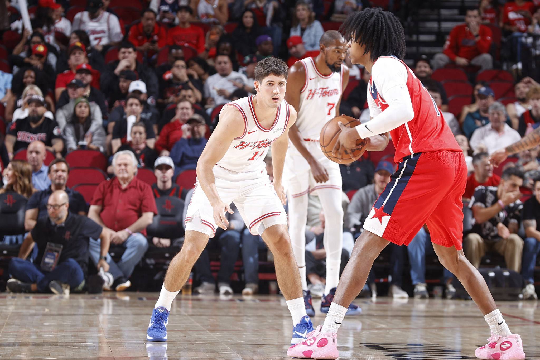 韩足晚报（2025.12.1）25K联赛颁奖冠军队成赢家（韩足晚报（2025.12.1）：25K联赛颁奖礼，冠军队成最大赢家）